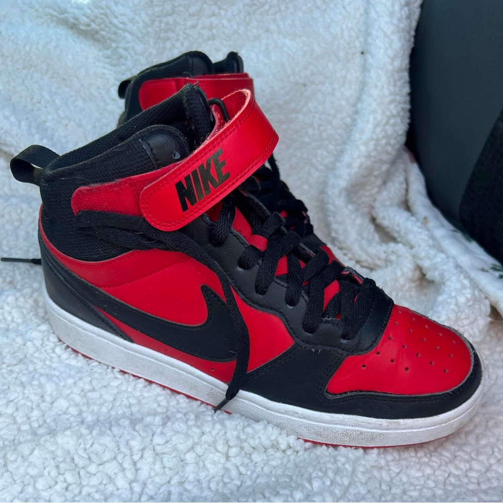 Nike court Bourough Mid 2